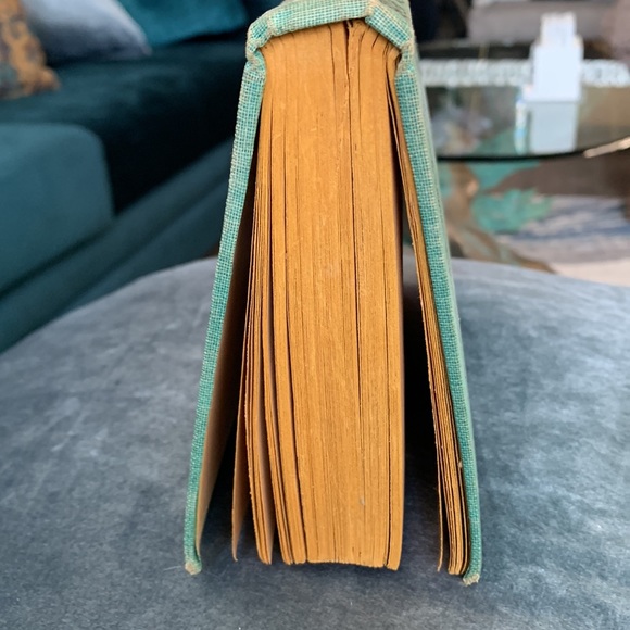 The Merry Merry maidens by Helen Grace Carlisle - Picture 5 of 9